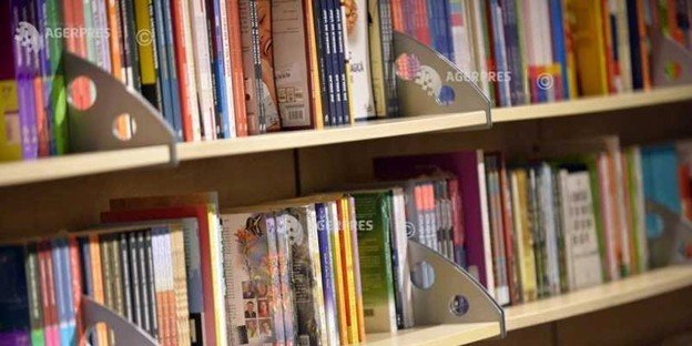 BIBLIOTECA AZI/Dolj: Biblioteca viitorului - de la împrumutul de carte la hub digital și bibliotecă de obiecte